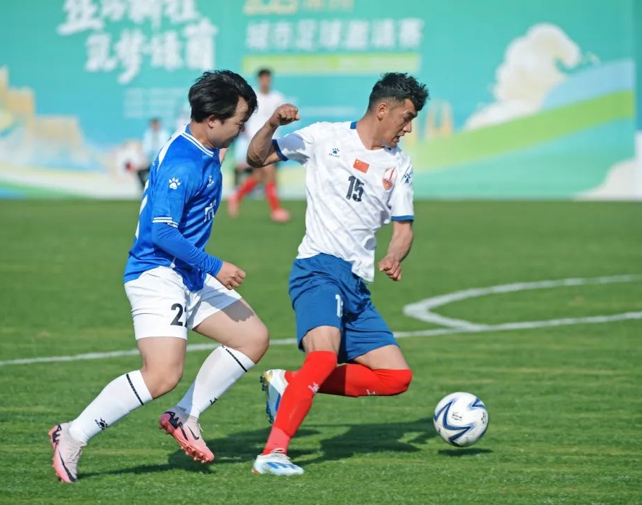 克亚尔：莱奥要变得更稳定，他能成为世界上最好的球员之一